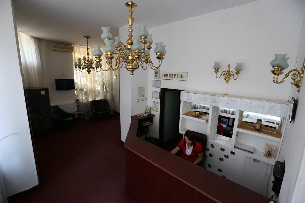 Banat Hotel Bucharest Exterior photo
